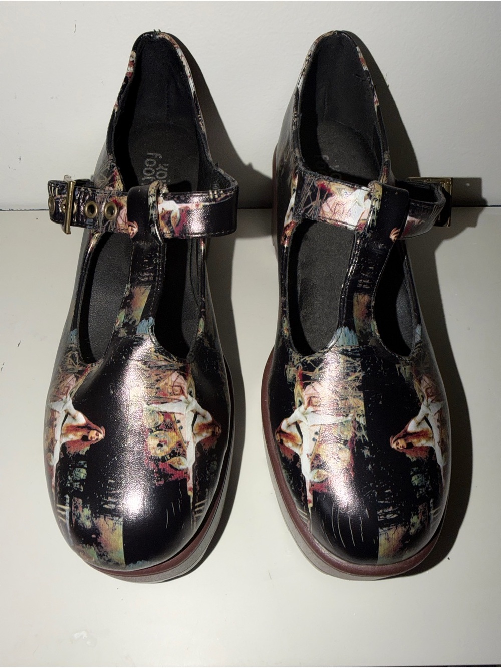 KOI Footwear 8.5 Printed T Strap Platform Mary Jane Shoes Chunky Heels